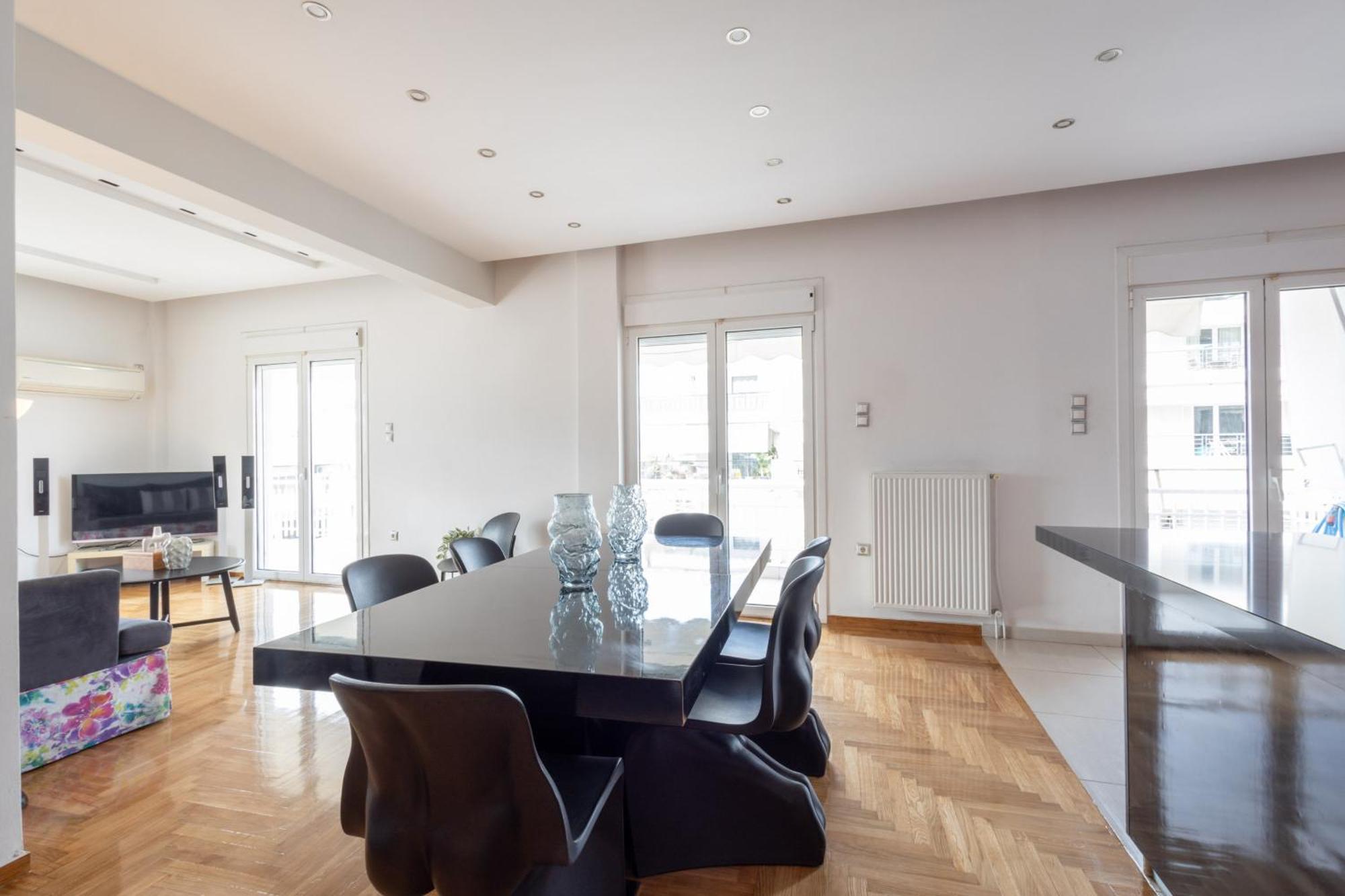 A Luxury & Comfortable Apt In Athens * Athens